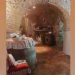 Cascina Burroni Casa vacanze *