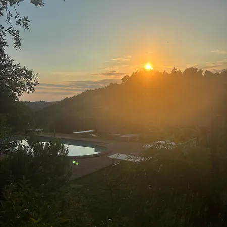 Cascina Burroni 度假居