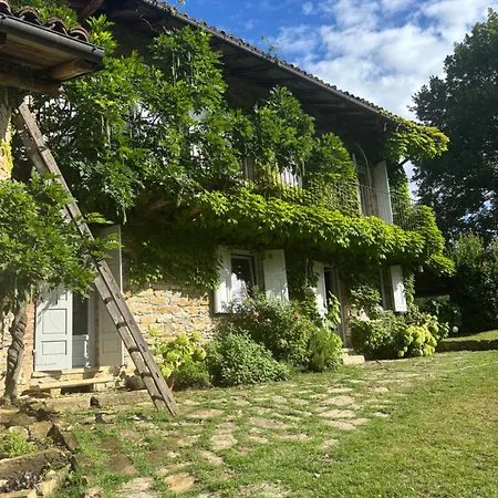 Cascina Burroni 度假居