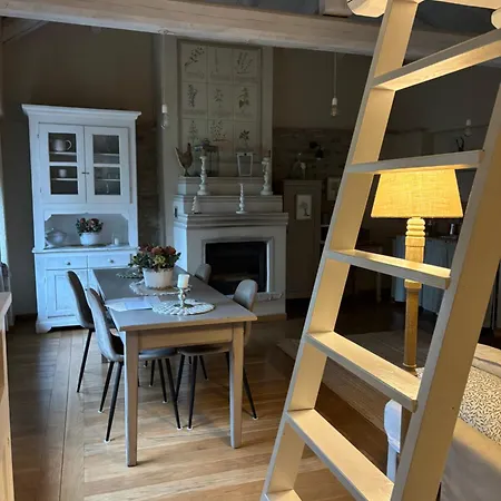 度假居 Cascina Burroni