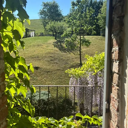 Cascina Burroni Lerma