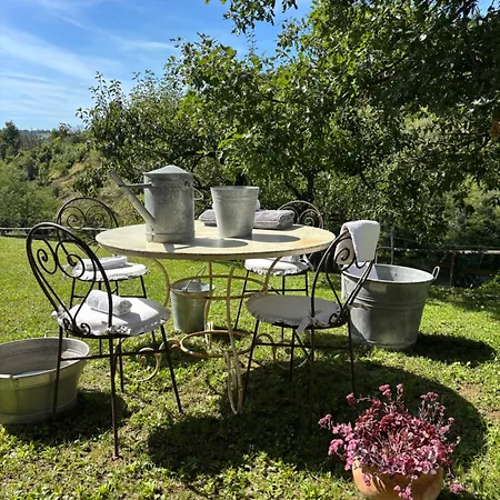 Semesterbostad Cascina Burroni