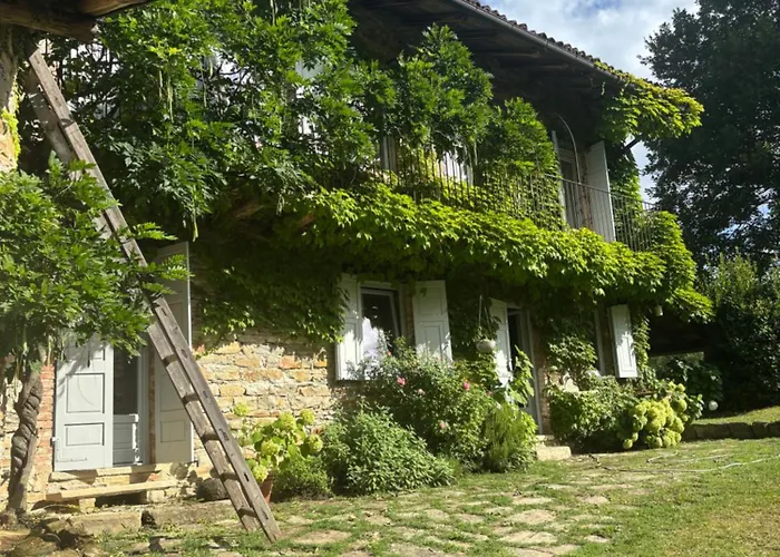 Cascina Burroni Holiday home